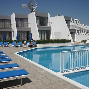 https://penelope-beach-apts-protaras.protaras-cy-hotels.com