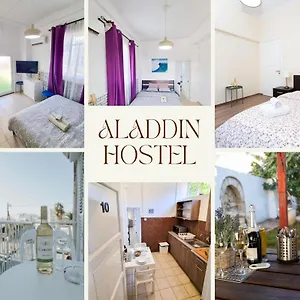 https://aladdins-hostel.protaras-cy-hotels.com