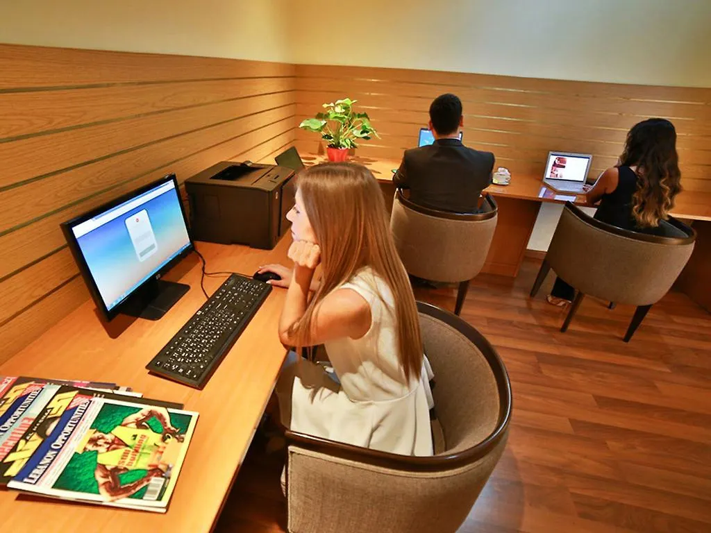 Hotel Lancaster Tamar Hotel- Hadath Beirut